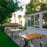 Hotel Aroma Butik 3*