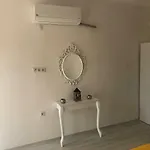 Hotel Aroma Butik 3*