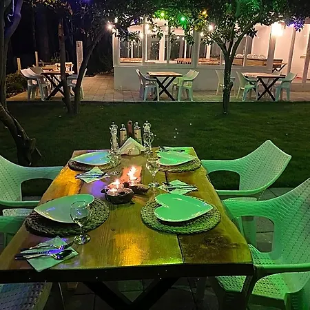 Aroma Butik 3* Kızılot
