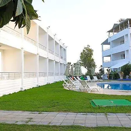 Aroma Butik 3* Kızılot